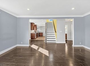 2203 Summit Ter, Linden, NJ 07036