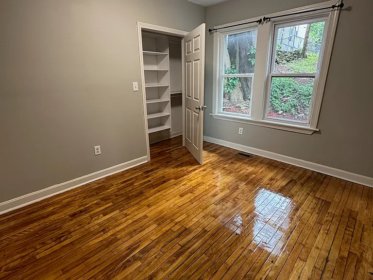 151 Dewey St #1R — Photo 14