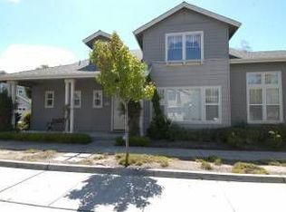 701 Freeport Ln, Redwood City, CA 94065