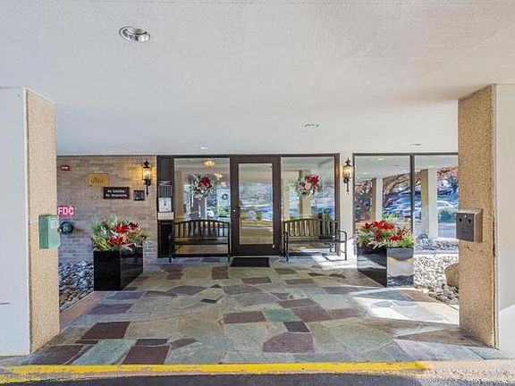 4th image of 600 Roosevelt Blvd APT G14