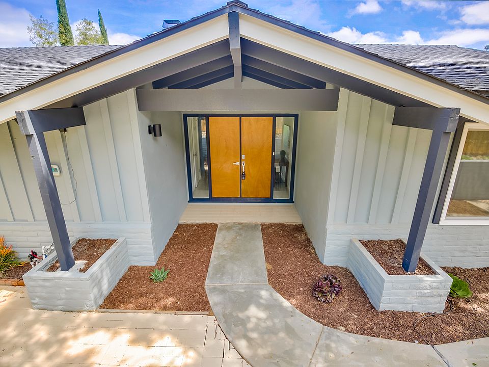 1st image of 9515 Jiola Way