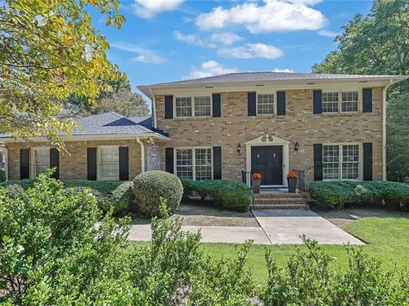 5179 Meadowlake Dr, Atlanta, GA 30338