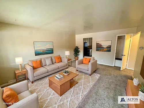 1115 Carr Street Photo 1