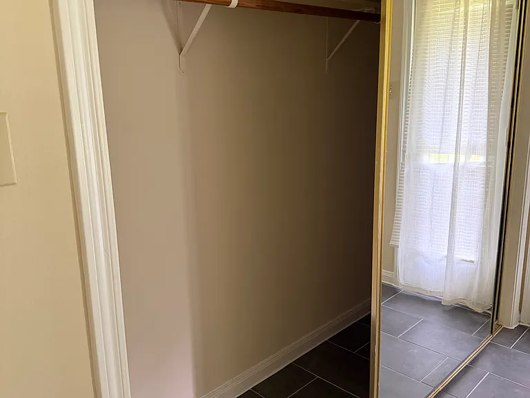 33134 Old Hempstead Rd — Photo 21