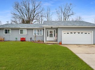 820 W Shepherd St, Charlotte, MI 48813