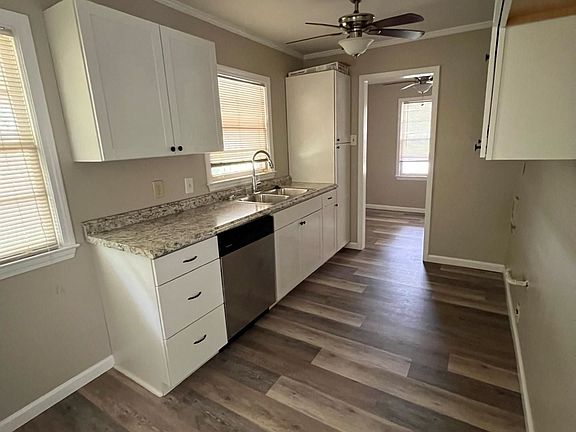 4th image of 4699 Leatherwood Ave