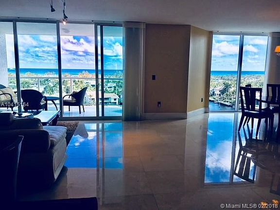 3rd image of 20201 E Country Club Dr APT 908