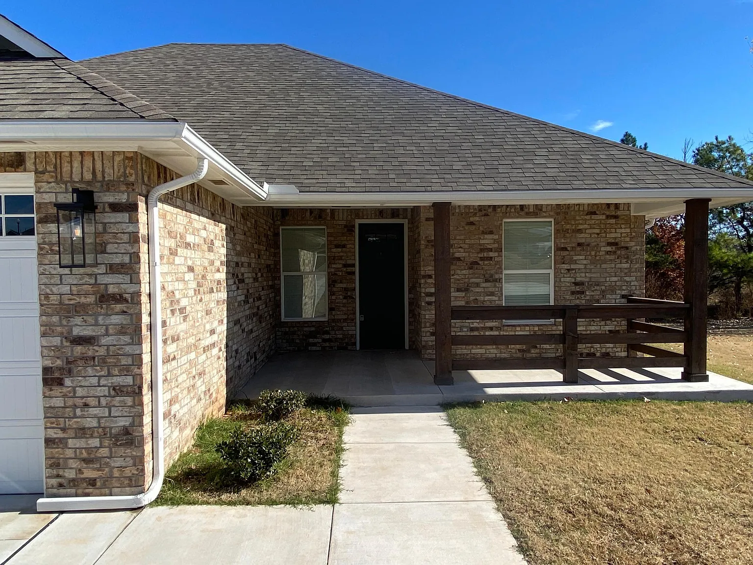4 bed, 2000 sqft, $2,250 — Photo 3