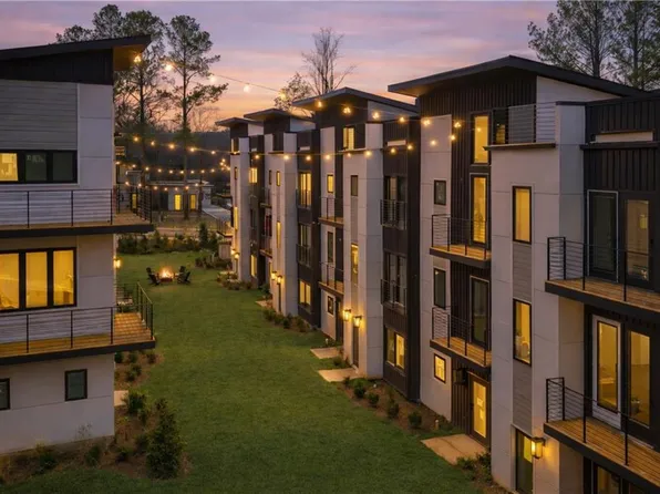 1165 Penny Ln, Atlanta, GA 30329