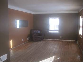 5th image of 3239 Central Ave NE
