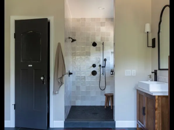 367 Morton Rd, Hood River, OR 97031