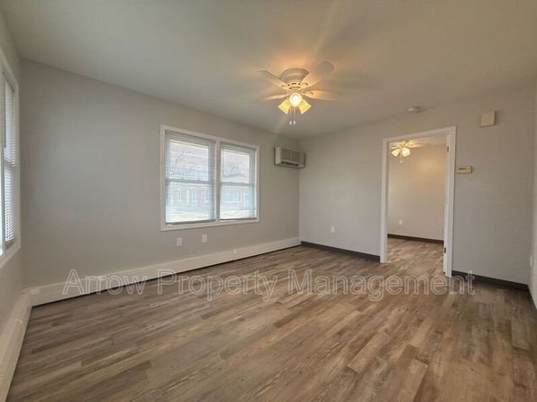 407 H St Building 24-6