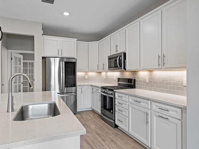 10437 SW Captiva Dr — Photo 14