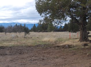 5200 Blackberry Ln, Montague, CA 96064