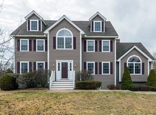 11 Andrea Dr, Tewksbury, MA 01876