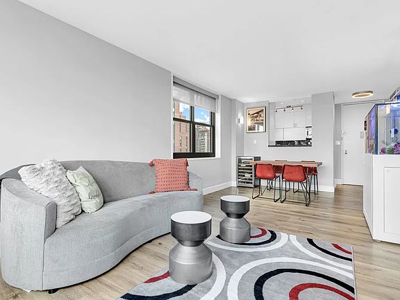 2nd image of 200 E 90th St APT 22A