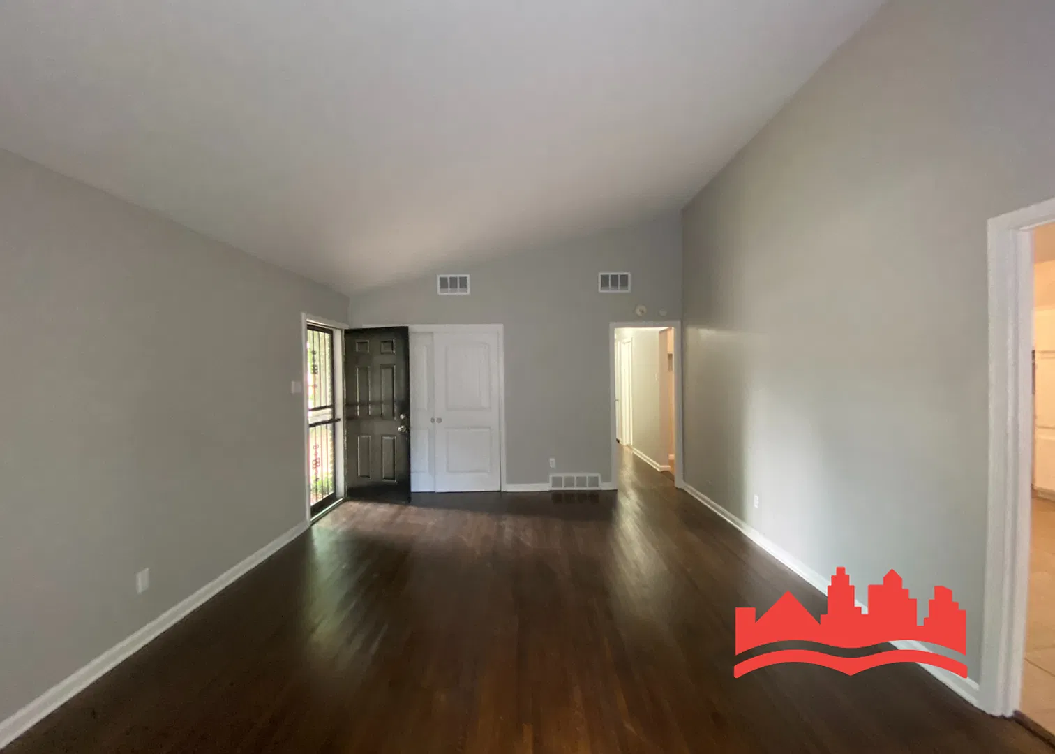 Welcome to 3459 Boxdale Street! — Photo 3