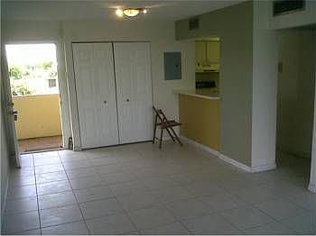 2nd image of 8850 Fontainebleau Blvd APT 402