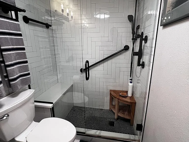 1243 Gaylord St #503 — Photo 9
