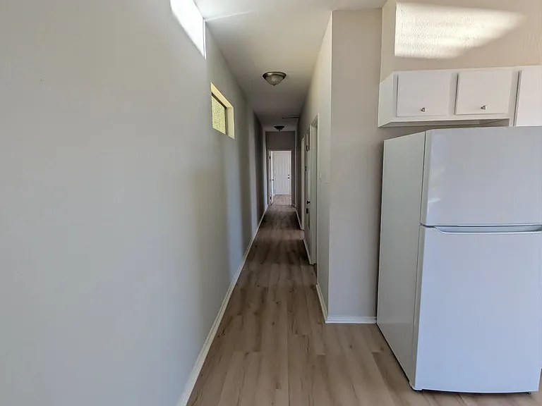132-134 Clipper St #132 — Photo 8