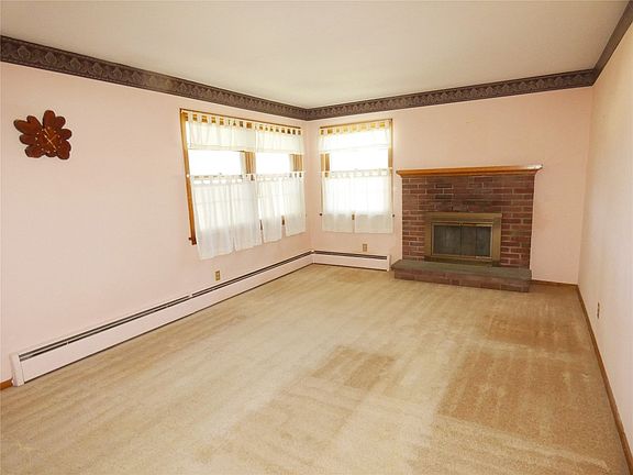 2nd image of 30 McNamara Ave