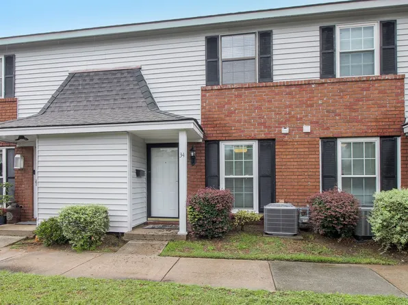 34 Knollwood Cir, Savannah, GA 31419