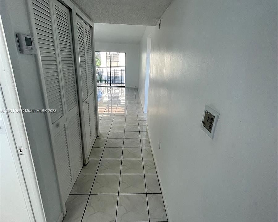 1st image of 650 NE 149th St APT 402F