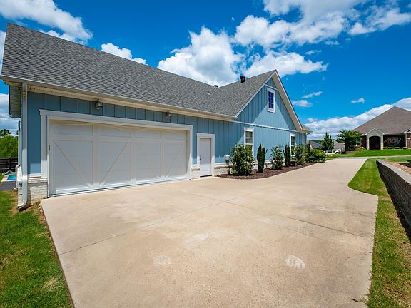5th image of 124 Caurel Cir