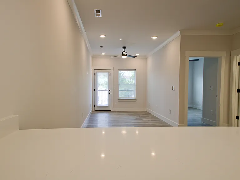 1805 Duncan Ave — Photo 17