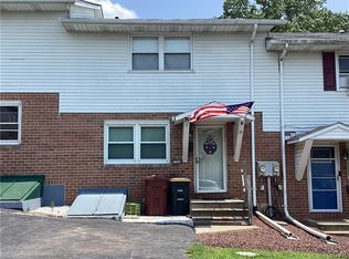 3364 S 2nd St, Whitehall, PA 18052