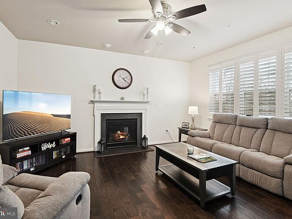 5th image of 7813 Stonebriar Dr