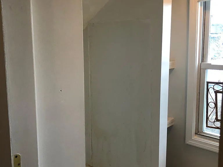 437 W Fountain St #3 — Photo 9