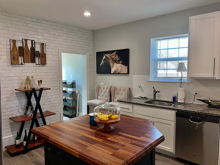 1828 Butler Pike — Photo 8