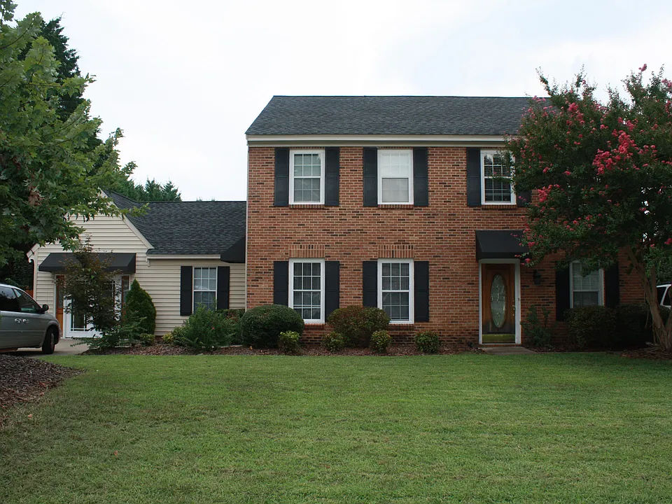 6123 Carmel Rd