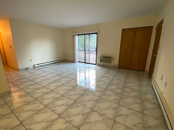 2nd image of 666 Mill St APT B2