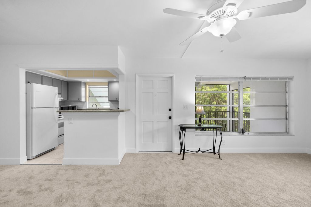 651 PINE Drive #201, photo 8