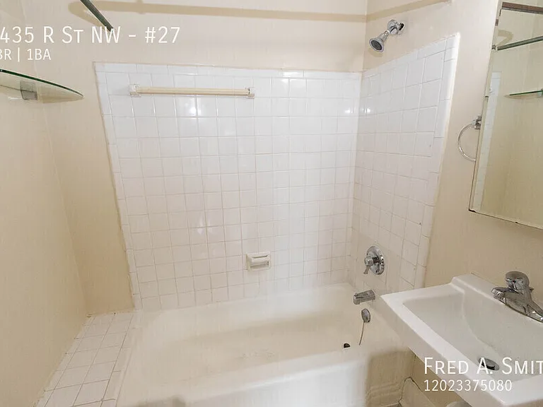 3435 R St NW #27 — Photo 6