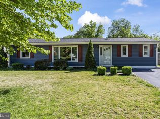 8005 Woodholme Cir, Pasadena, MD 21122