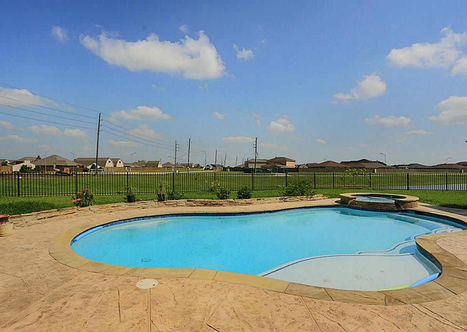 1st image of 2602 Brahman Dr