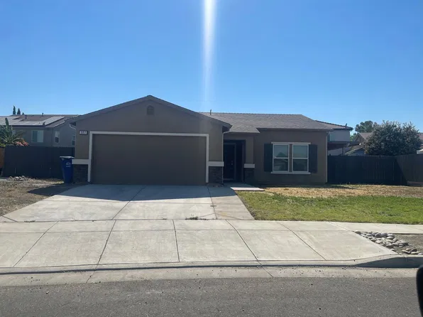 327 Capistrano St, Los Banos, CA 93635