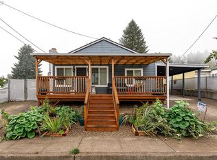 704 S 13th St, Cottage Grove, OR 97424