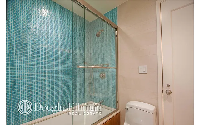 Rented by Douglas Elliman | media 9
