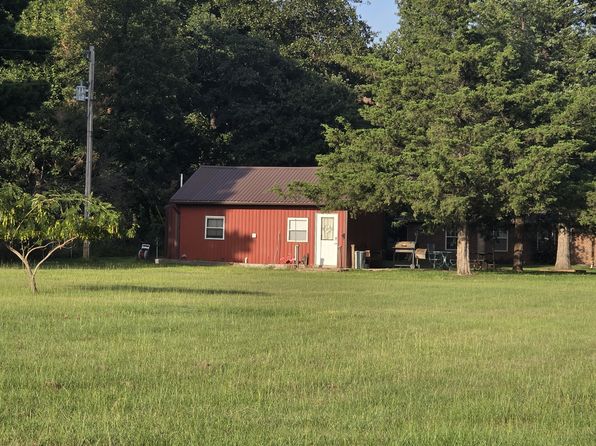 390 Meadowlark Rd