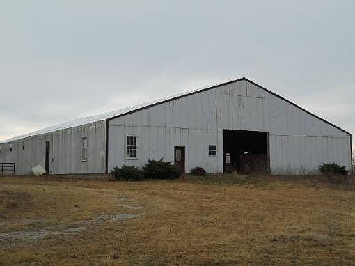 2nd image of 2460 Highway 17