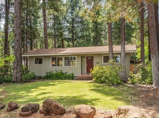 140 Lakeview Dr, Trinity Center, CA 96091