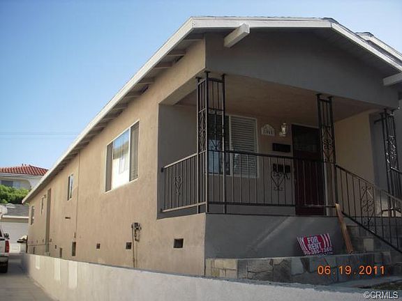 2nd image of 1065 W 14th St #B