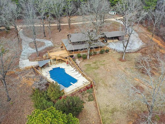 5th image of 222 Sweetgum Rd