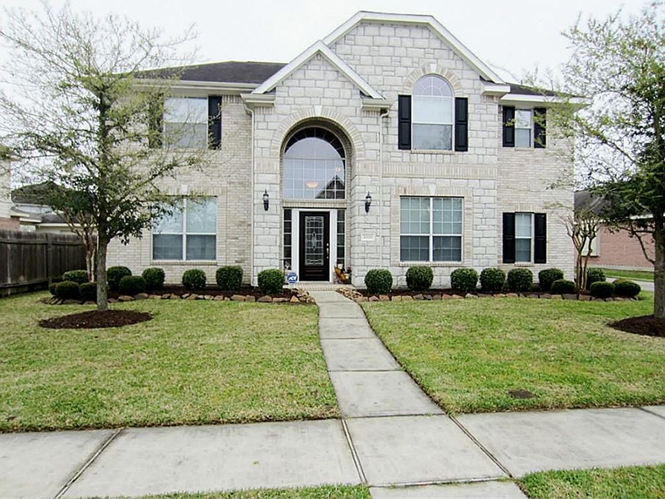 Welcome to 2305 Da Vinci Dr.