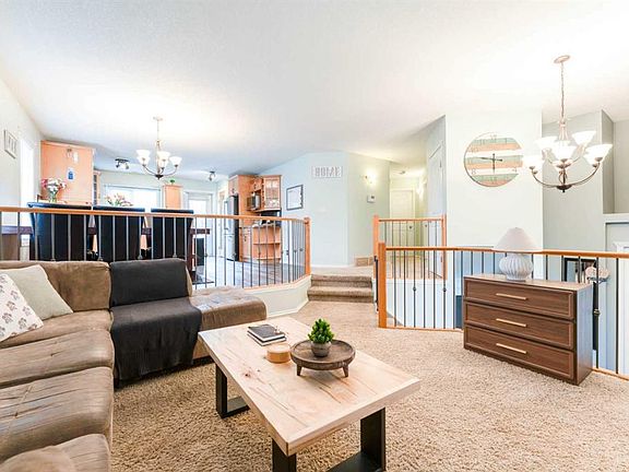 3rd image of 4214 E 56th St