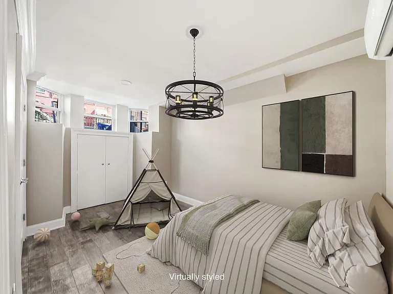 37 Astoria Pl #1 — Photo 11